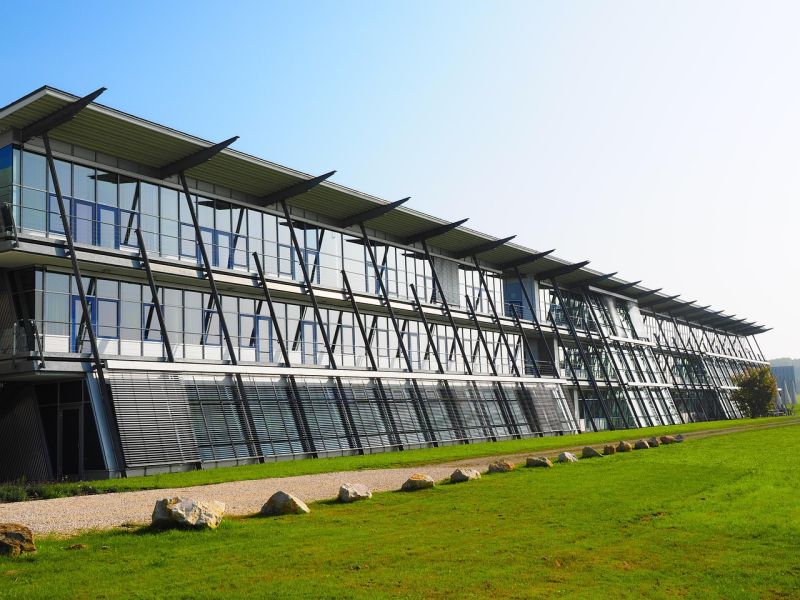 Dosya:University.jpg